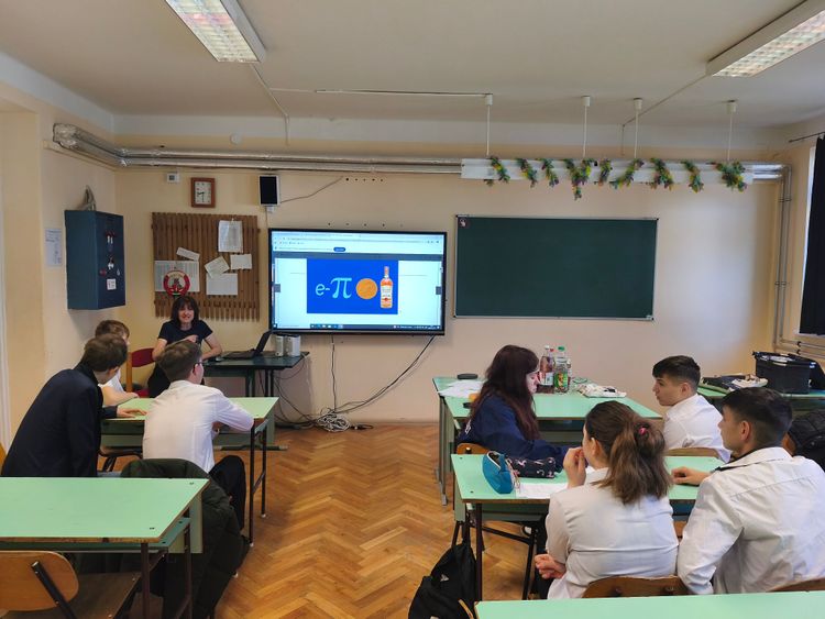 A π (pi) szám világnapja