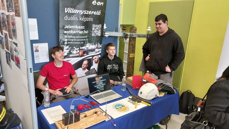 Légy a szakmád mestere kiállítás a MATE Campusán