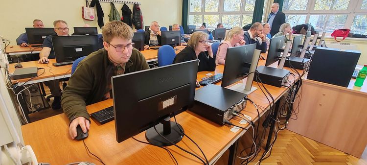 Felnőtt rendészeti őr hallgatók sikeres vizsgája