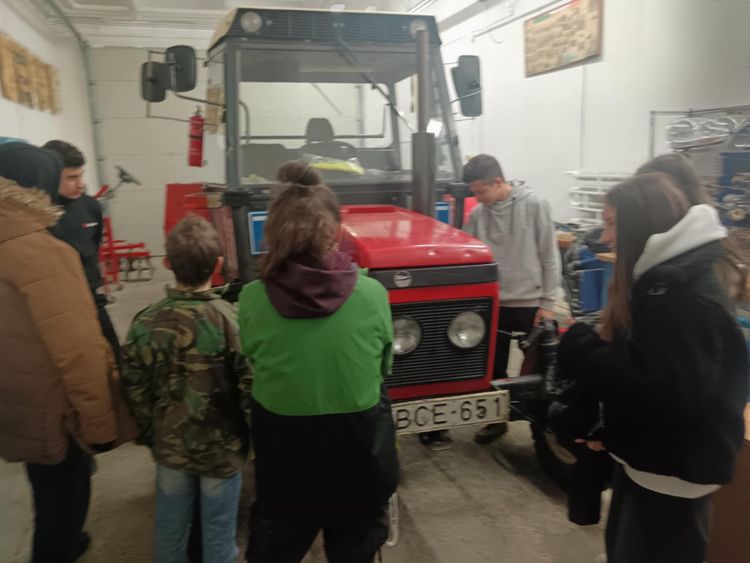 Szakmák szívdobbanása - "Géppel a jövőbe"