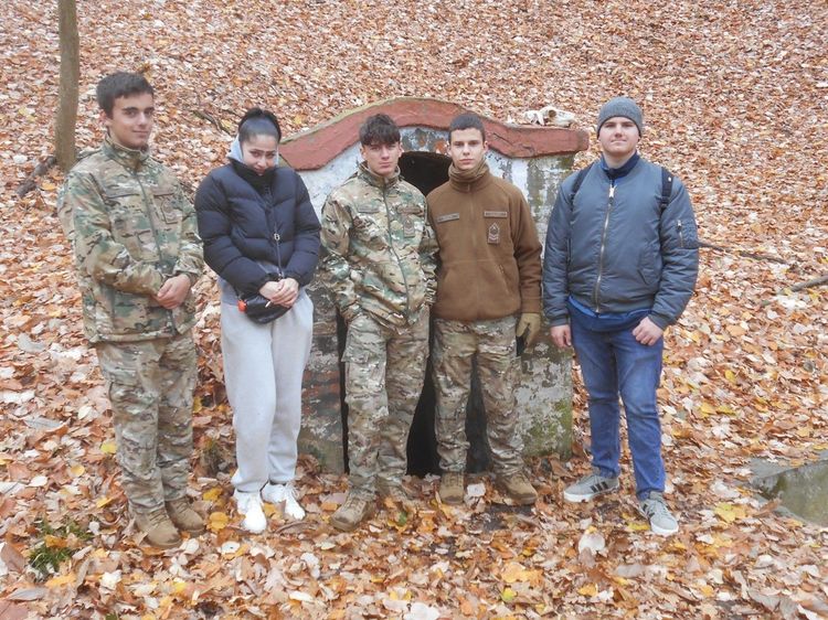 1000 év katonái verseny