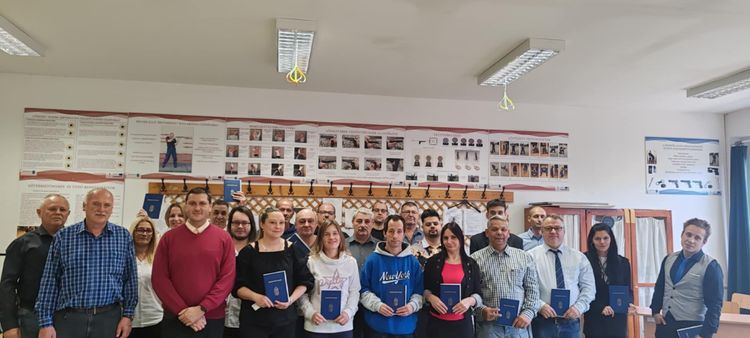 21-en tettek Személy- és vagyonőr vizsgát