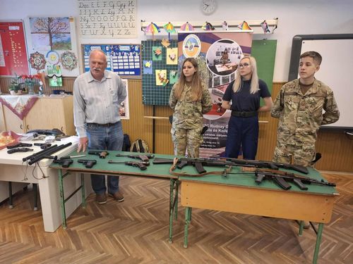 Pályaorientációs napon az Ádándi Fekete István Általános Iskolában