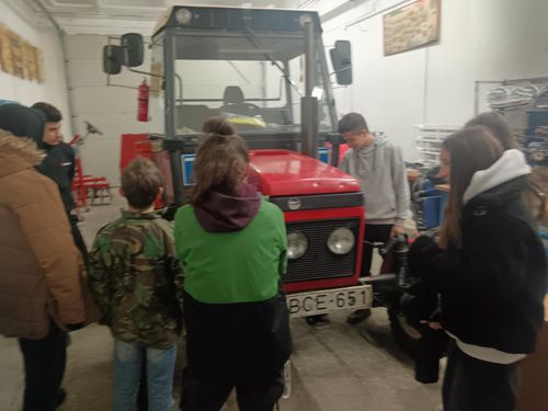 Szakmák szívdobbanása - "Géppel a jövőbe"